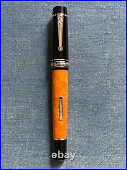 RARE! FOUNTAIN PEN COLOSSEUM BY DELTA Brand New from shop warehouse