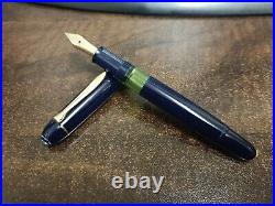 #RARE# MINT PELIKAN 140 FOUNTAIN PEN, RAREST DARK BLUE COLOR SPECIAL EF 14ct NIB