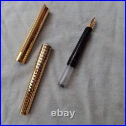 RARE S. T. Dupont Classic Fountain Pen Vermeil NIB 18K Gold Vintage LH472
