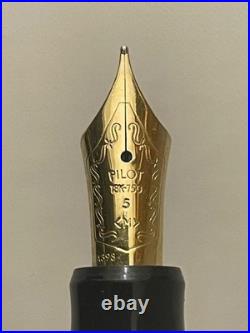 Rare 18K Gold Nib Custom 74 Fountain Pen Medium Flattop Limited Used