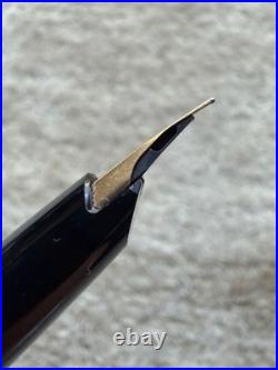 Rare/Beautiful Montblanc Fountain Pen #32 14K Nib 1960s Vintage