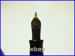 Rare Exact 1938 PELIKAN 100 All Black Fountain Pen FLEXY 14ct M nib M to BB