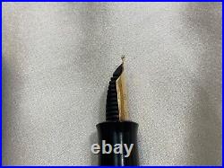 Rare Fountain Pen Faber Castell Osmia 663 KM 14K gold Nib