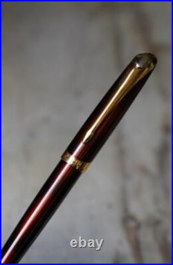 Rare Fountain Pen Parker Ellipse in Iridescent Brown Resin Solid 18K Gold Nib Rare Fountain Pen Parker Ellipse in Iridescent Brown Resin Solid 18K Gold Nib