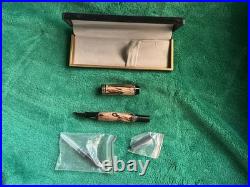 Rare Handmade Exotic Spalted Wood Fountain Pen With Ink & Cartridge
