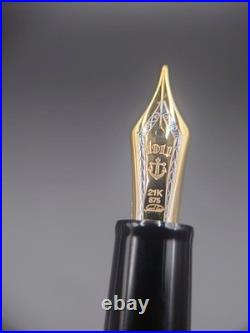 Rare New Sailor Professional Gear Sigma 21K Bi-Color H-M Fountain Pen Gold