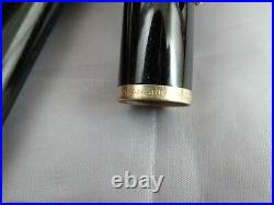 Rare PELIKAN 400 Black Striated Fountain Pen 14ct Fine Nib