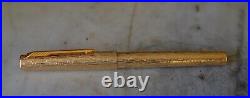 Rare Parker 105 Fountain Pen Bark Finish Pl. Gold 14 Karat Gold Nib M