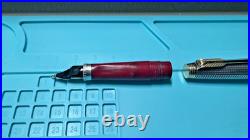 Rare Parker 75 Sterling Silver 14k Gold M Nib Fountain Pen Red Section USA