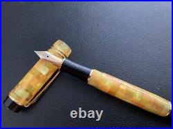 Rare Parker Citrine Demi Fountain Pen 18k F nib