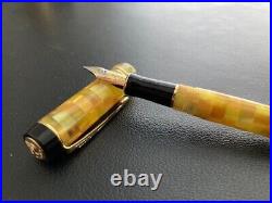 Rare Parker Citrine Demi Fountain Pen 18k F nib