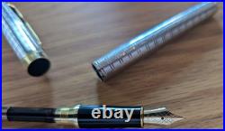Rare Parker Sonnet Fountain Pen 18k 750 IIIQ