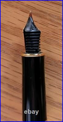 Rare Parker Sonnet Fountain Pen 18k 750 IIIQ