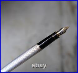 Rare Parker Sonnet Fountain Pen Solid 925 Silver Chevron 18 Carat Gold Nib