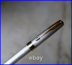 Rare Parker Sonnet Fountain Pen Solid 925 Silver Chevron 18 Carat Gold Nib