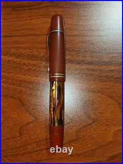 Rare Pelikan Magnum Emege 100N fountain pen with 14k B nib