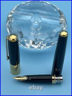 Rare Pilot Manifold 14K Gold Nib Vintage Fountain Pen Black/Gold Trim Japan Made