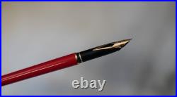 Rare Sheaffer Targa Slim Red Lacquer Fountain Pen 18K Solid Gold Nib