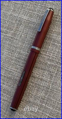 Rare Unusual 1950's Esterbrook LJ Fountain Pen, Thin Striped Red, 2668 Nib, Med