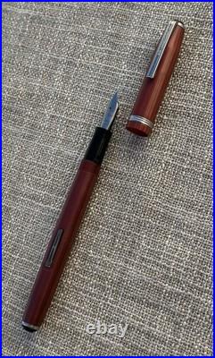 Rare Unusual 1950's Esterbrook LJ Fountain Pen, Thin Striped Red, 2668 Nib, Med