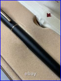 Rare Vintage Cross Fountain M Pen Rare Matte Black Gold Trim Shell Oil Company
