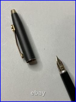 Rare Vintage Cross Fountain M Pen Rare Matte Black Gold Trim Shell Oil Company
