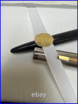 Rare Vintage Eversharp Skyline Gold & Black Fountain Pen with 14K Never Inked