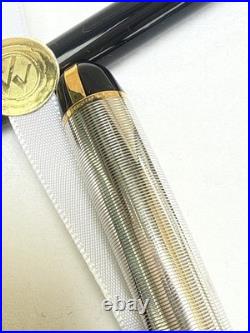 Rare Vintage Eversharp Skyline Gold & Black Fountain Pen with 14K Never Inked