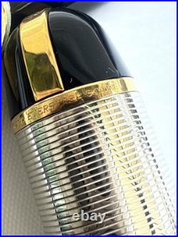 Rare Vintage Eversharp Skyline Gold & Black Fountain Pen with 14K Never Inked