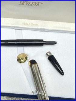 Rare Vintage Eversharp Skyline Gold & Black Fountain Pen with 14K Never Inked