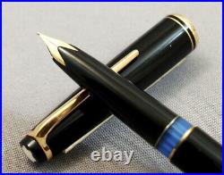 Rare Vintage Montblanc 22 Piston Filler Fountain Pen With 14 K Fine Wing Nib
