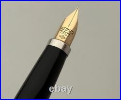 Rare Vintage Parker 35 Vintage Silver Plated Fountain Pen 18K Gold Nib