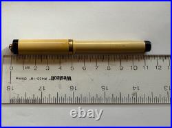 Rare Vintage Ring Top John Holland JEWEL Fountain Pen, White, New Sac, Great
