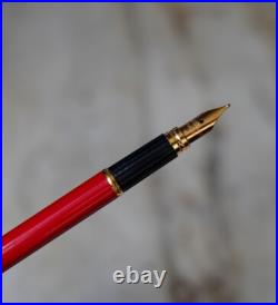 Rare Waterman Lady Alice Fountain Pen In Ruby Red Lacquer Medium Gold Nib