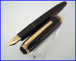 Rare and Sought After Montblanc 256 Fountain Pen from the 50s 14 Carat Nib M259