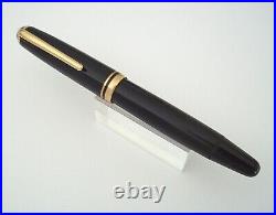 Rare and Sought After Montblanc 256 Fountain Pen from the 50s 14 Carat Nib M259