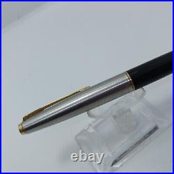 Rare black Parker 45 fountain pen, M Nib, USA, Golded nib & clip #11081