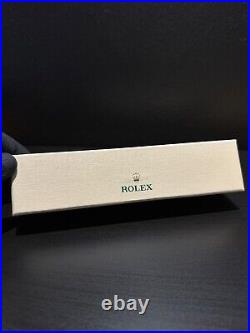 Rolex pen or cigar Green Leather pouch Very rare Gift from AD