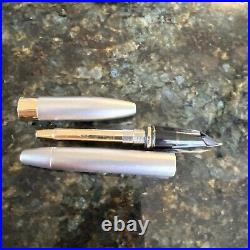Sheaffer 444 Fountain Pen 18k gold Nib 2 Tone Limited Edition Matte Finish Rare