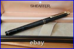 Sheaffer Targa Fountain Pen Rare Black Spiral Design Gold Nib