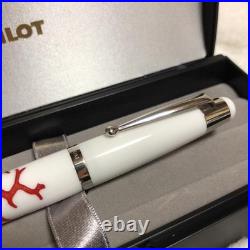 Signum Corallo Collection White Red Fountain Pen 18K Gold Nib F Italian New Rare