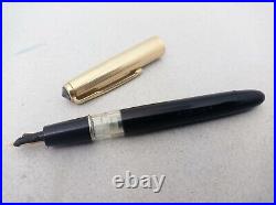 VENUS Piston Black Fountain Pen 14k EF Flex Nib Vintage RARE Excellent Unused