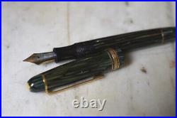 Very Rare Montblanc Masterpiece 146 G Green Striped 14K Gold Nib
