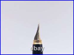 Vintage 1960s Platinum Pocket Fountain Pen 14K Fine Nib, Near Mint Rare