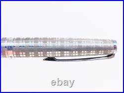 Vintage 1960s Sailor Silver Fountain Pen 18K-WG Fine (F) Nib Rare