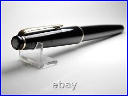 Vintage Montblanc 32ST Fountain Pen-Rare 14K Gold D Nib-Germany 1962-1966