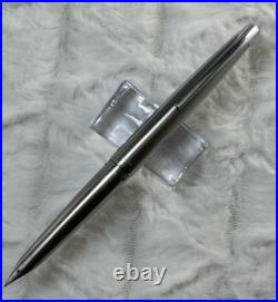 Vintage Pilot Myu Short H278 Fountain Pen Steel F Nib, Rare with Box