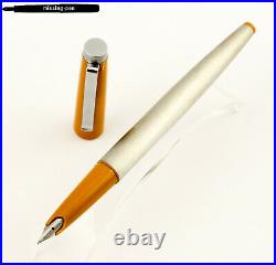 Vintage & rare LAMY 25P Fountain Pen with F-nib Silver-Yellow / W. Germany (1)