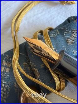 Wajimayazenni Maki-e Urushi 14K Fountain Pen Herd of Horses Gold MF Nib Rare