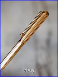 Waterman Fountain Pen Drop Pl. Gold Chevron Finish 18 Carat Gold Nib Rare